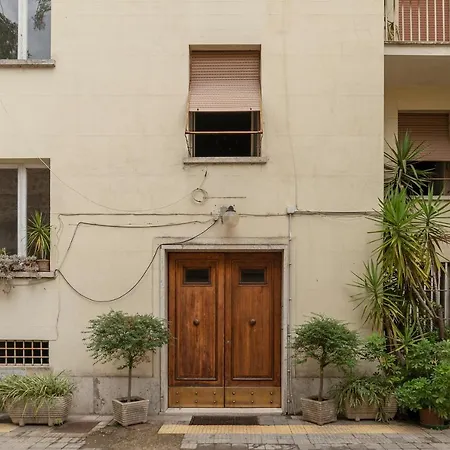 Rione Monti Terrace * Rome